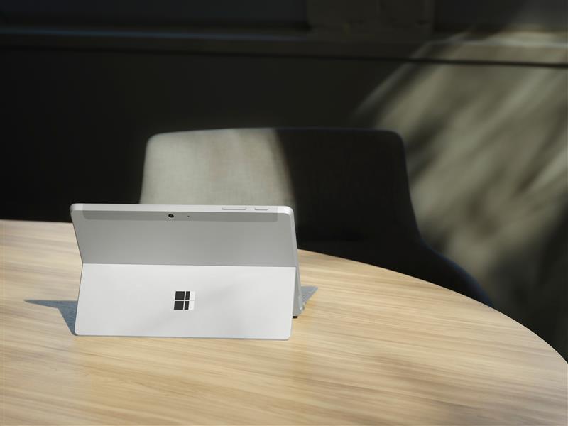 Surface Go3 128GB 8GB 10 5 in W10 Plati